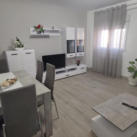 Apartamento Con Jacuzzi El Rincon De Las Delicias Zaragoza Bagian luar foto